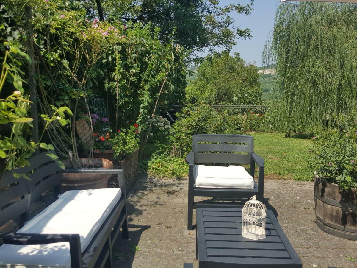 La Terrazza Sui Vigneti-Rovescala Bed & Breakfast San Damiano al Colle Exterior photo